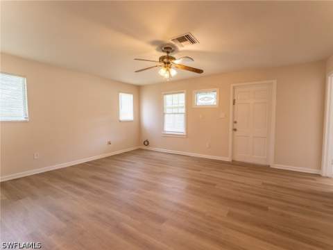 3802 Seminole Ave, Fort Myers FL - photo 12 of 29