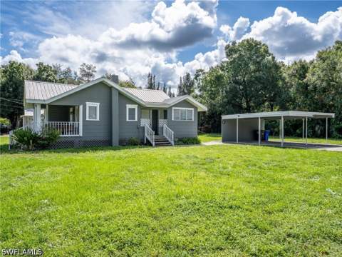 3802 Seminole Ave, Fort Myers FL - photo 6 of 29