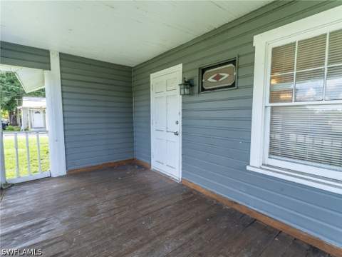 3802 Seminole Ave, Fort Myers FL - photo 9 of 29