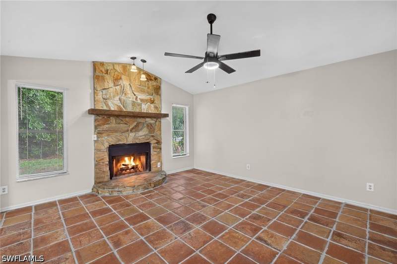 5 bedroom SingleFamilyResidence at 17565 Lee Rd, San Carlos Park, Fort Myers — photo 4