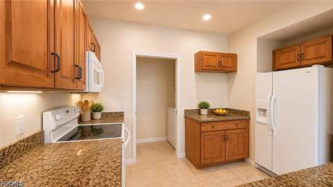 13100 Bella Casa Cir 235, Fort Myers FL - photo 7 of 34
