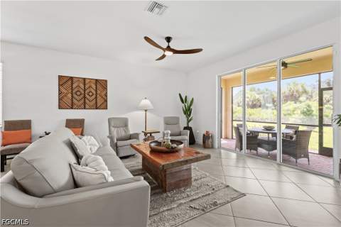 3390 Weston Manor Dr, Alva FL - photo 11 of 47