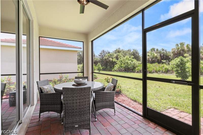 3 bedroom SingleFamilyResidence at 3390 Weston Manor Dr, Country Club, Alva — photo 4