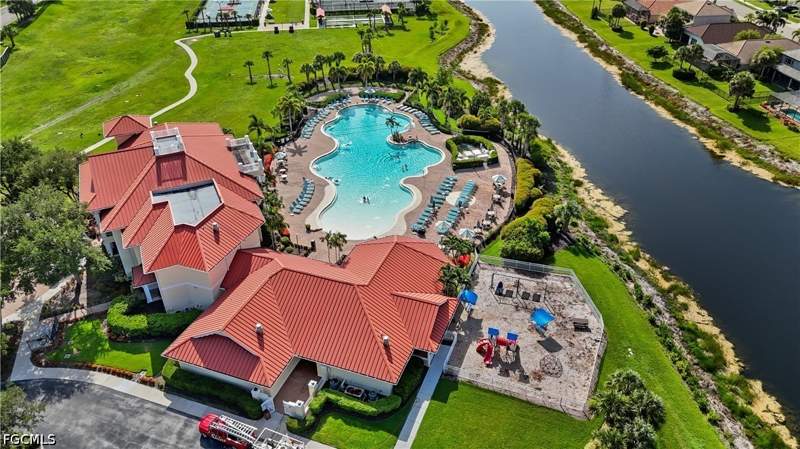 3 bedroom SingleFamilyResidence at 3390 Weston Manor Dr, Country Club, Alva — photo 5