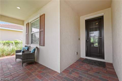 3390 Weston Manor Dr, Alva FL - photo 8 of 47