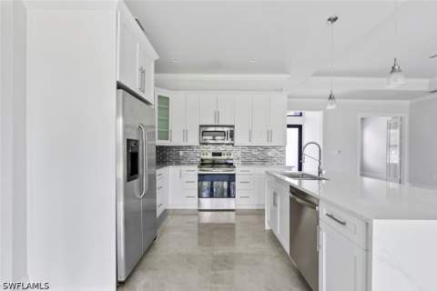 1412 22nd Ave NE, Naples FL - photo 12 of 44