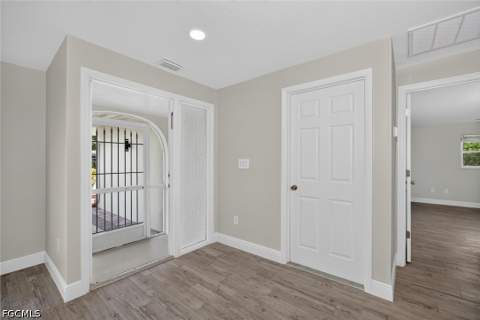 1628 N Flossmoor Rd, Fort Myers FL - photo 9 of 38