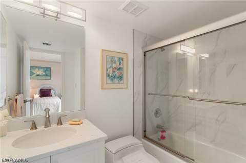 4451 Gulf Shore Blvd N 505, Naples FL - photo 7 of 39