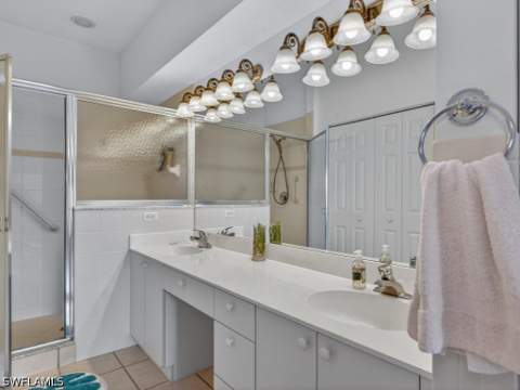 5210 Birmingham Dr 101, Naples FL - photo 10 of 26