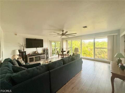 14281 Pacosin Ct, Bokeelia FL - photo 8 of 32