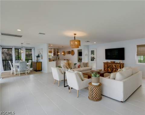 9214 Kincaid Ct, Sanibel FL - photo 6 of 35