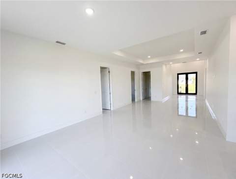 2725 Embers Pkwy W, Cape Coral FL - photo 6 of 40