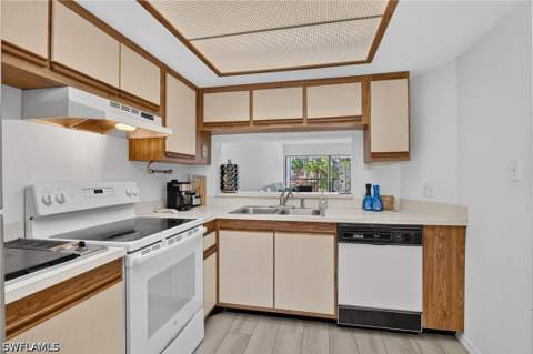 909 Augusta Blvd 7, Naples FL - photo 13 of 40