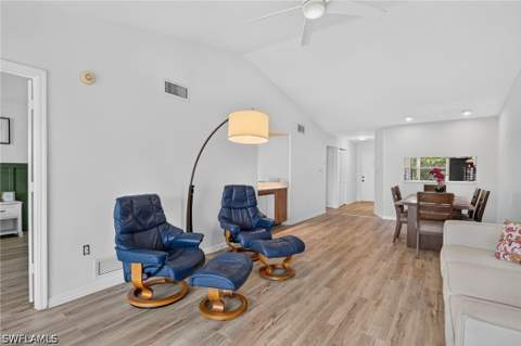 909 Augusta Blvd 7, Naples FL - photo 7 of 40