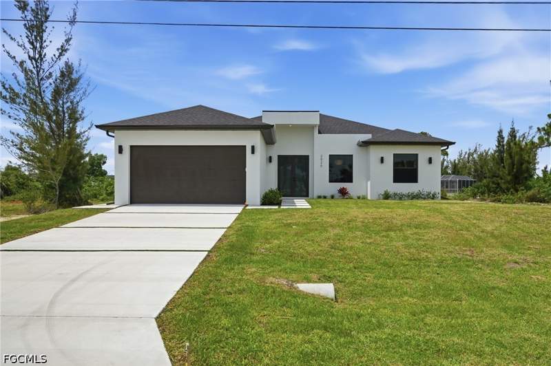 3 bedroom SingleFamilyResidence at 2026 NW 21st St, Cape Coral, Cape Coral — photo 3