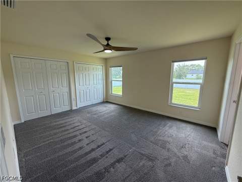 557 Oakshire Ln, Lehigh Acres FL - photo 16 of 36