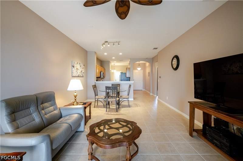 2 bedroom Attached at 20911 Calle Cristal Ln 3, Herons Glen, North Fort Myers — photo 4