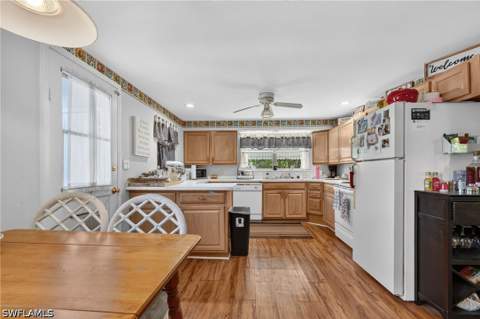 9044 Somerset Ln, Bonita Springs FL - photo 13 of 44