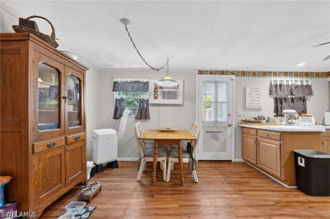 9044 Somerset Ln, Bonita Springs FL - photo 14 of 44