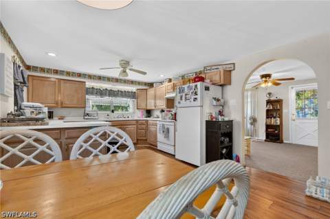 9044 Somerset Ln, Bonita Springs FL - photo 16 of 44