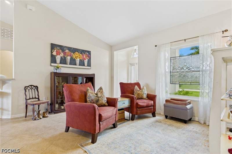 4 bedroom SingleFamilyResidence at 2658 SW 31st Ln, Cape Coral, Cape Coral — photo 4