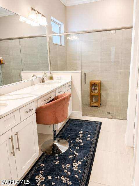 13585 Blue Bay Cir, Fort Myers FL - photo 13 of 33