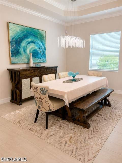 13585 Blue Bay Cir, Fort Myers FL - photo 6 of 33