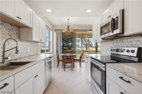 3010 Meandering Way 101, Fort Myers FL - photo 11 of 21