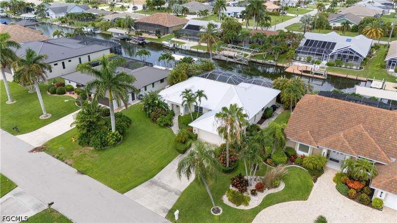 3 bedroom SingleFamilyResidence at 4916 SW 11th Pl, Cape Coral, Cape Coral — photo 4