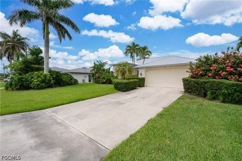 3 bedroom SingleFamilyResidence at 4916 SW 11th Pl, Cape Coral, Cape Coral — photo 5