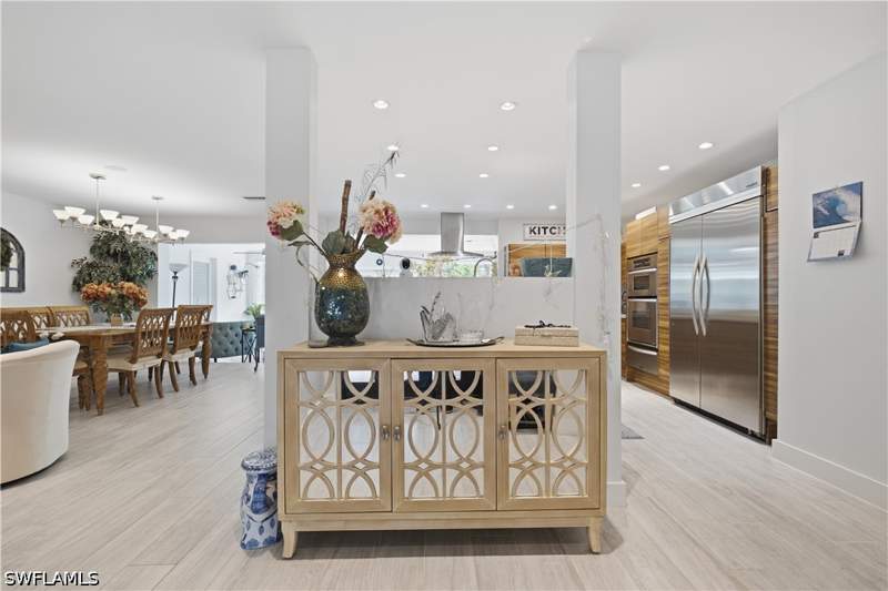 4 bedroom SingleFamilyResidence at 150 Logan Blvd N, Logan Woods, Naples — photo 4