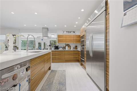 150 Logan Blvd N, Naples FL - photo 7 of 49