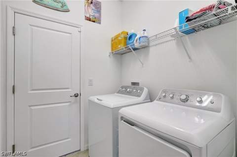 2122 Hamlin St, Naples FL - photo 19 of 30