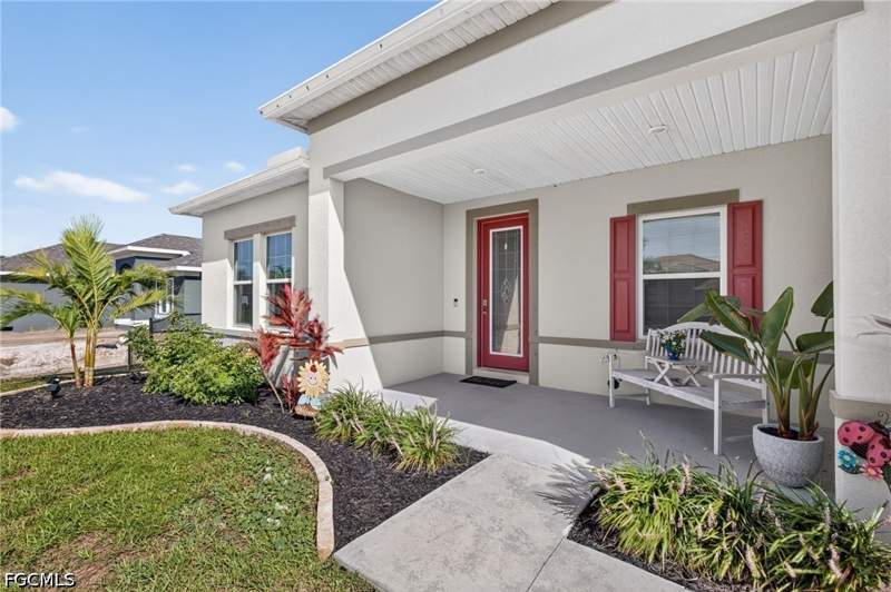3 bedroom SingleFamilyResidence at 3306 NW 21st Ter, Cape Coral, Cape Coral — photo 5