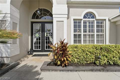 193 Skipping Stone Ln, Naples FL - photo 16 of 46