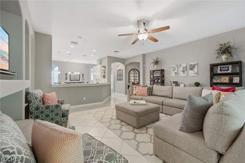 193 Skipping Stone Ln, Naples FL - photo 9 of 46