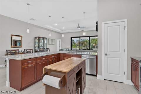 307 Gleason Pkwy, Cape Coral FL - photo 15 of 46