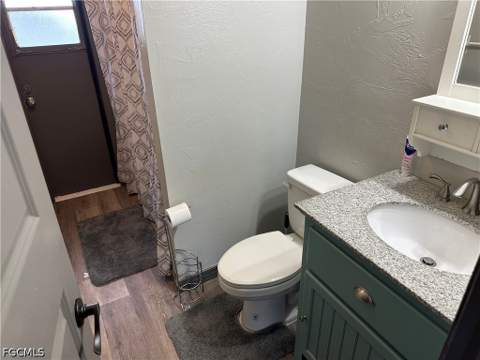 2124 NE 7th Pl, Cape Coral FL - photo 17 of 34