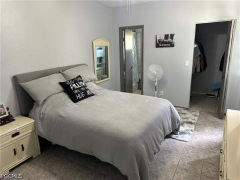 2124 NE 7th Pl, Cape Coral FL - photo 9 of 34