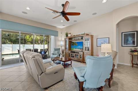 8872 King Henry Ct, Fort Myers FL - photo 9 of 26