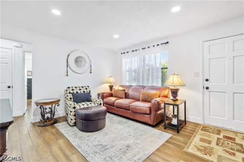 1643 Ricardo Ave, Fort Myers FL - photo 6 of 33