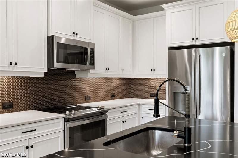 3 bedroom Condominium at 2567 Seychelles Dr 207, Seychelles, Naples — photo 5
