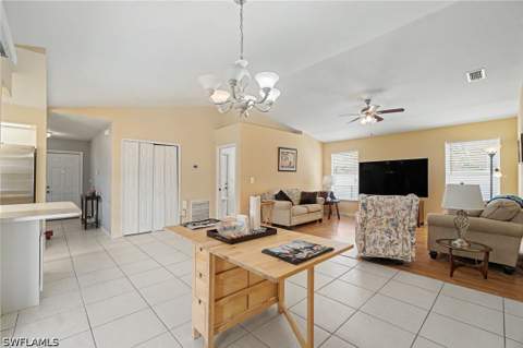 1714 SE 21st Ter, Cape Coral FL - photo 6 of 38