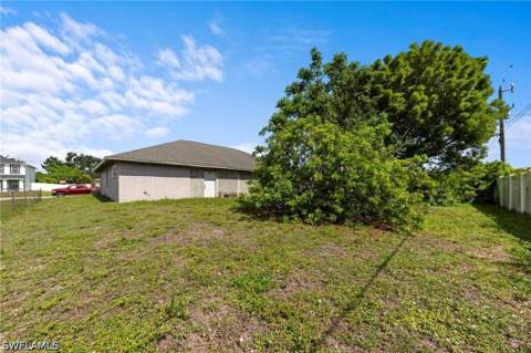 3001 SW 1st Pl, Cape Coral FL - photo 10 of 12