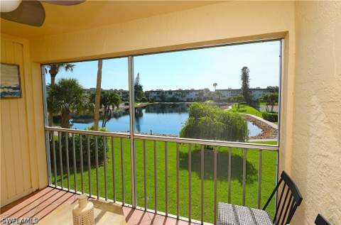 1004 Manatee Rd H202, Naples FL - photo 20 of 30