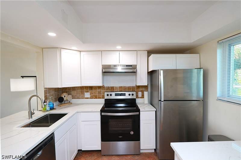 2 bedroom Condominium at 1004 Manatee Rd H202, Gulf Winds East, Naples — photo 5