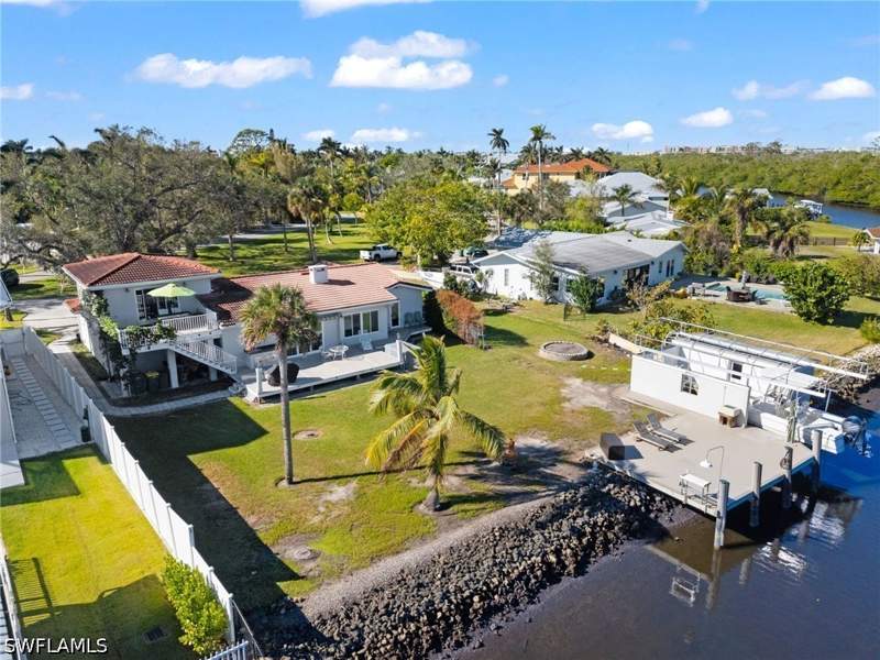 3 bedroom SingleFamilyResidence at 2295 Harbor Rd, Brookside, Naples — photo 2