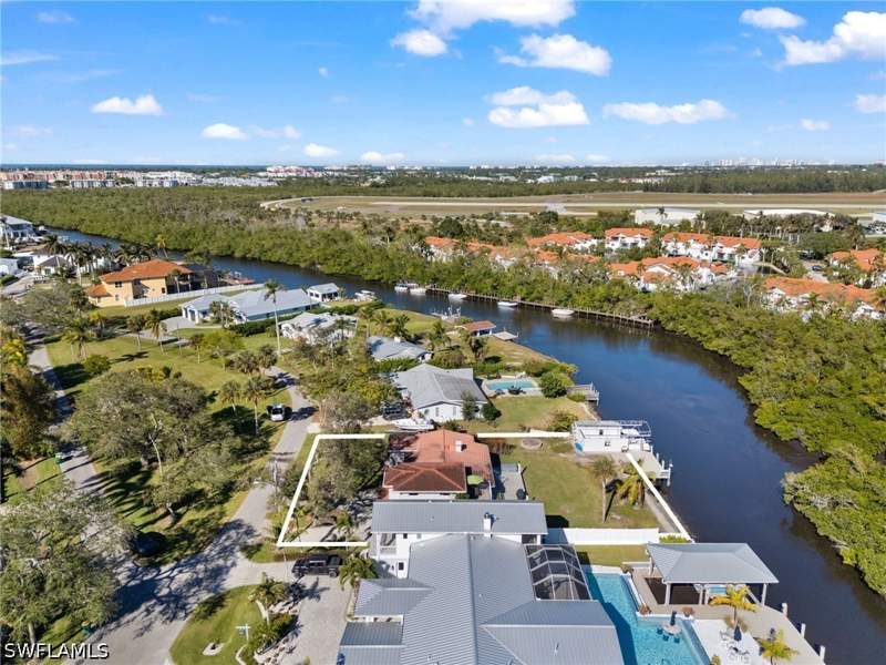 3 bedroom SingleFamilyResidence at 2295 Harbor Rd, Brookside, Naples — photo 3