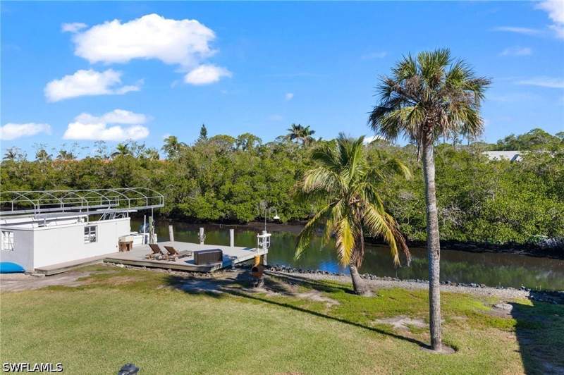 3 bedroom SingleFamilyResidence at 2295 Harbor Rd, Brookside, Naples — photo 4