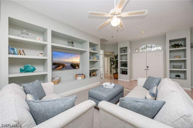 3 bedroom SingleFamilyResidence at 2656 River Reach Dr, River Reach, Naples — photo 3